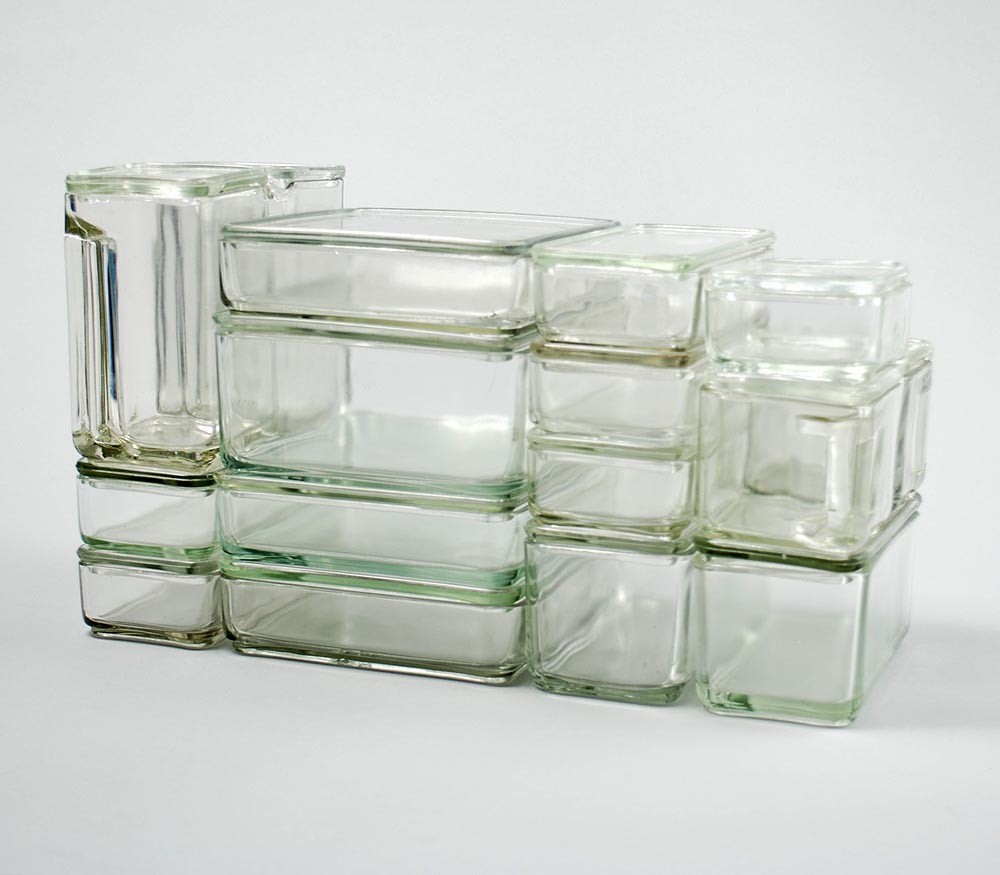 Botterweg Auctions Amsterdam > Clear glass covered boxes(16x